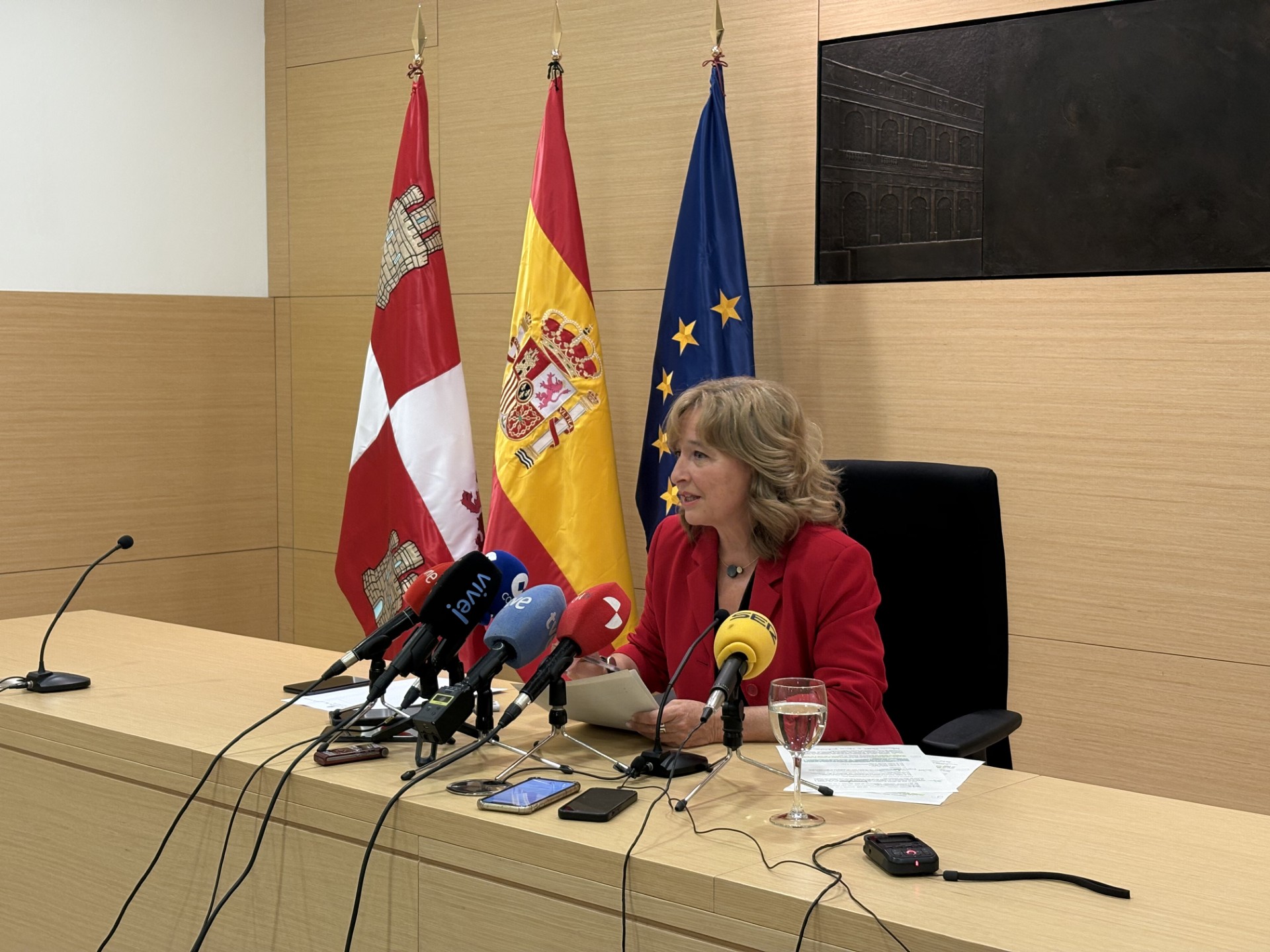 La presienta Ana del Ser durante la presentación de la Memoria del TSJCyL correspondiente a 2024